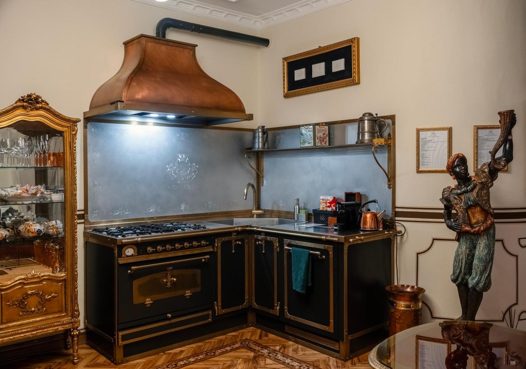 Regal House Verona Vescovado Eksteriør billede